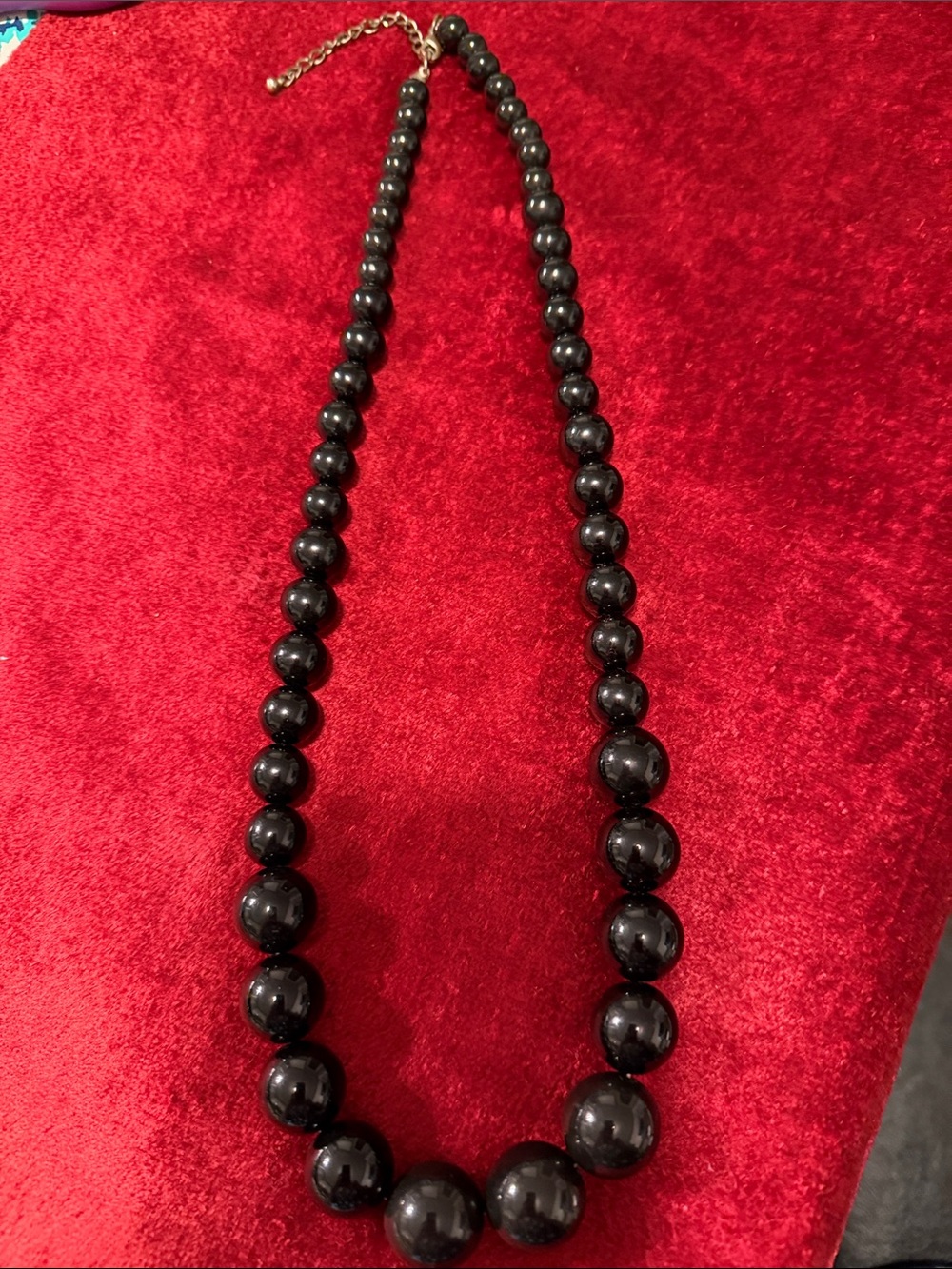Vintage acrylic Classic Black Beaded Necklace 26”-29”